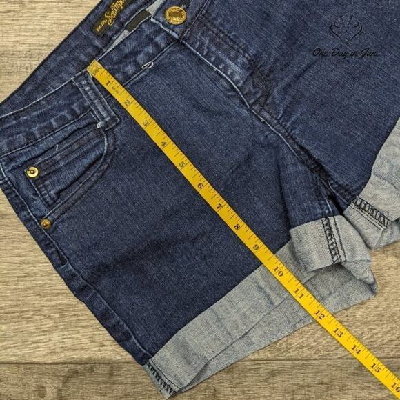 Southpole Juniors Embroidered Pocket Denim Shorts Size 9 - Picture 4 of 5